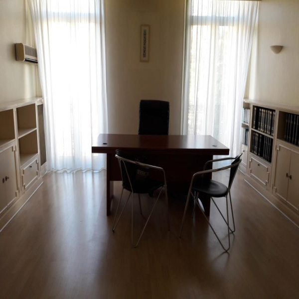 Location Immobilier Professionnel Local commercial Cannes 06400