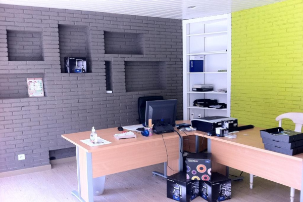 Location Immobilier Professionnel Local commercial Vallauris 06220